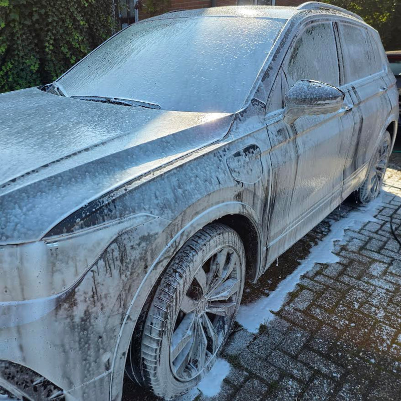 Glossy Snow Foam - auto shampoo