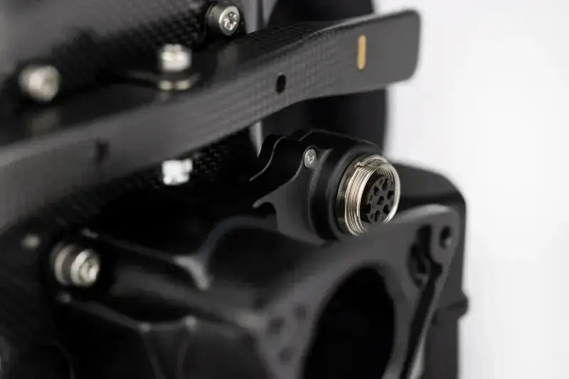 Mercedes-AMG PETRONAS F1 Sim Racing Steering Wheel (2024/2025) - Sim-Lab - Sim Race Webshop product image 10